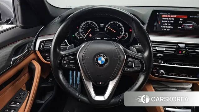 BMW 5 Series (G30) 2018 Серый из Кореи, фото 4