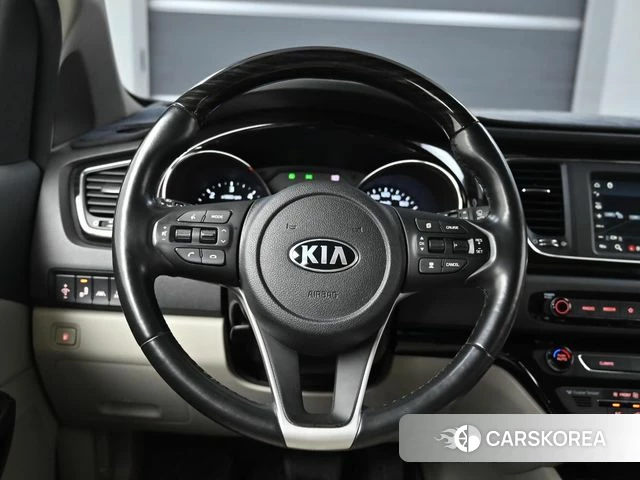 Kia The New Carnival 2018 Черный из Кореи, фото 4
