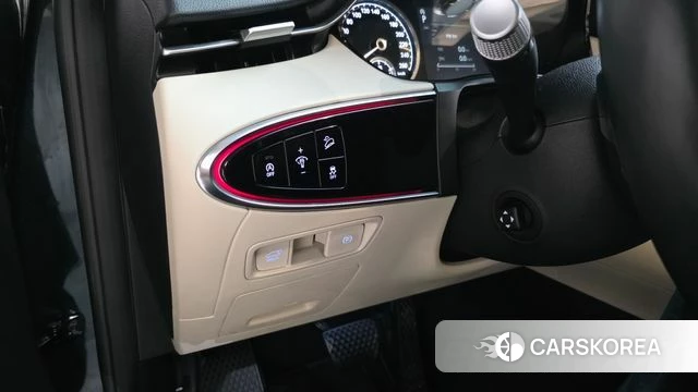Genesis GV70 2021 Темно-зеленый из Кореи, фото 4