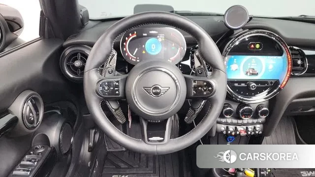 Mini Cooper S Convertible 2021 Серебристо-серый из Кореи, фото 4