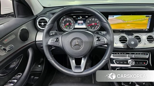 Mercedes-Benz E-Class W213 2018 Белый из Кореи, фото 4