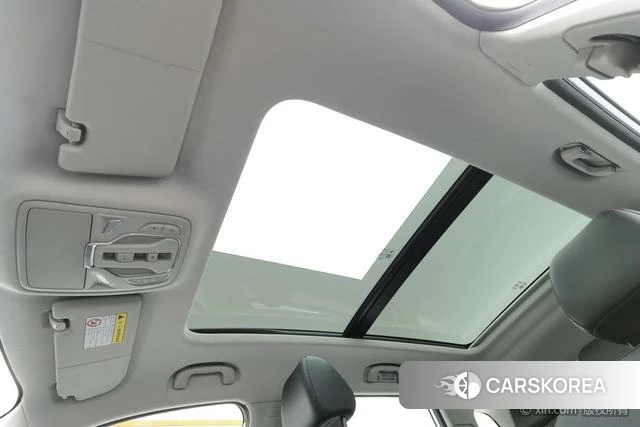 Roewe RX5 2025 Белый из Китая, фото 4