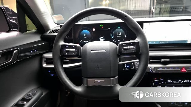 Hyundai Grandeur Hybrid (GN7) 2023 Черный из Кореи, фото 4