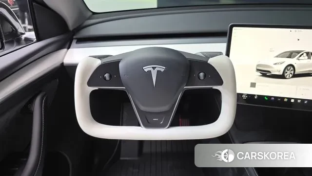 Tesla Model Y 2024 Белый из Кореи, фото 4