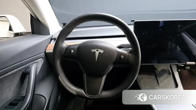 Tesla Model 3 2021 Белый из Кореи, фото 4