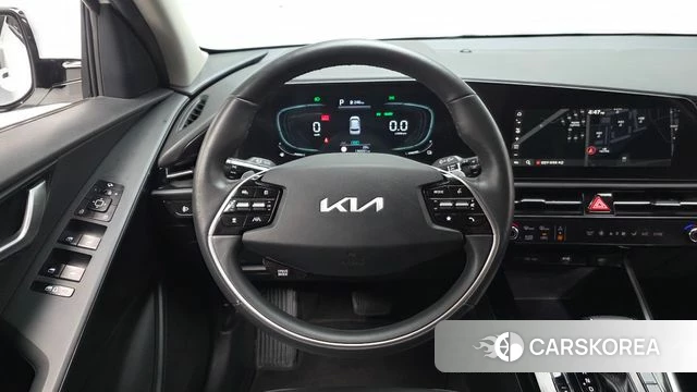 Kia Di Ol Nu Niro 2022 Белый из Кореи, фото 4