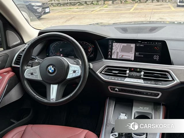 BMW X5 2023 Темно-серый из Китая, фото 4
