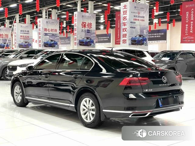 Volkswagen Magotan 2023 Черный из Китая, фото 4