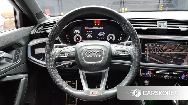 Audi Q3 (F3) 2020 Белый из Кореи, фото 4