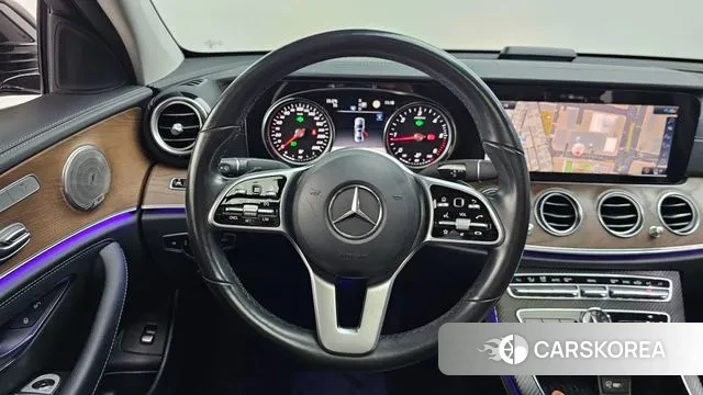 Mercedes-Benz E-Class W213 2020 Черный из Кореи, фото 4