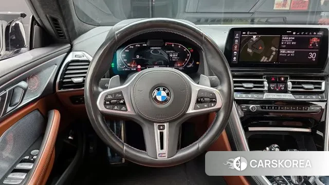 BMW 8 Series (G15) 2022 Белый из Кореи, фото 4