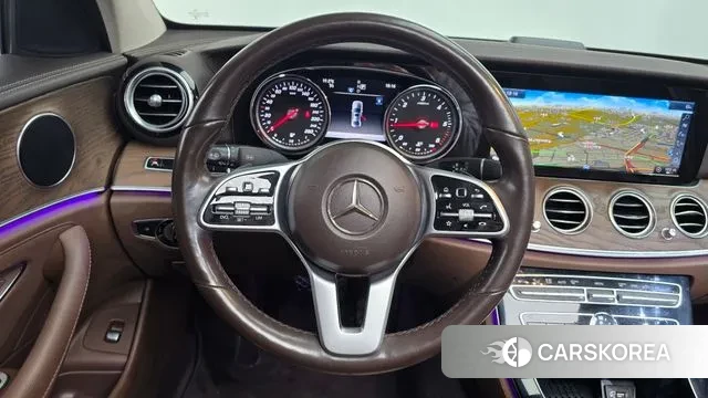 Mercedes-Benz E-Class W213 2019 Серебристо-серый из Кореи, фото 4