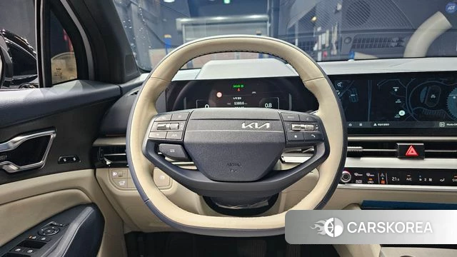 Kia The New Sportage 5th Generation 2026 Серебристо-серый из Кореи, фото 4