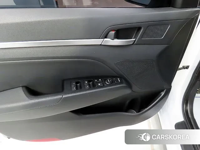 Hyundai The New Avante AD 2019 Белый из Кореи, фото 4