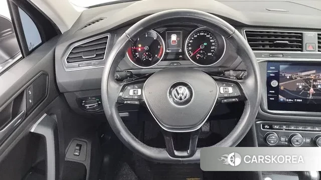 Volkswagen Tiguan second Generation 2019 Черный из Кореи, фото 4