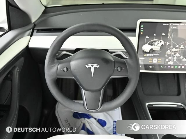Tesla Model Y 2023 Белый из Кореи, фото 4