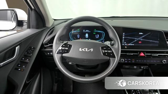 Kia Di Ol Nu Niro 2022 Белый из Кореи, фото 4