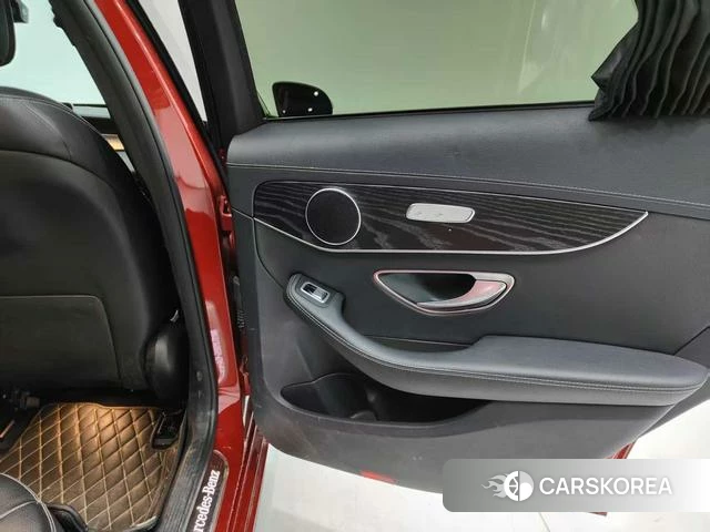 Mercedes-Benz Class C 2021 Красный из Китая, фото 4