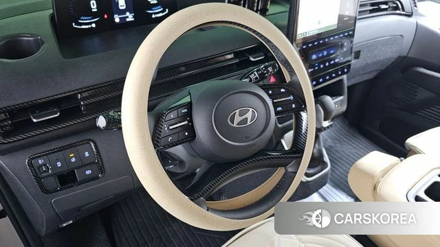 Hyundai Staria 2024 Белый из Кореи, фото 4