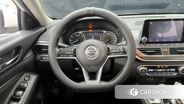 Nissan Altima (L34) 2019 Белый из Кореи, фото 4