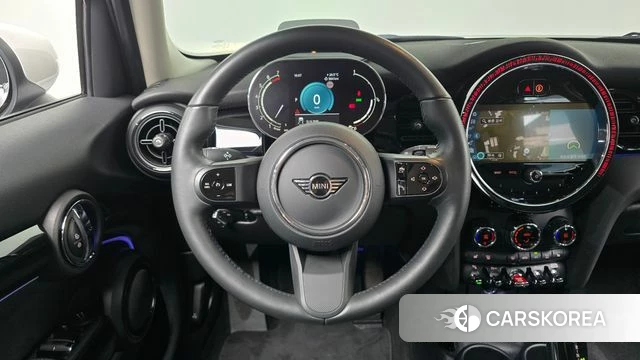 Mini Cooper 2024 Серебристо-серый из Кореи, фото 4