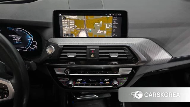 BMW X3 (G01) 2021 Черный из Кореи, фото 4