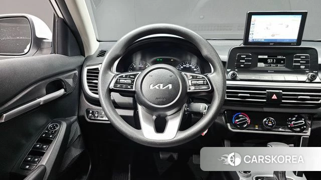 Kia Seltos 2021 Белый из Кореи, фото 4