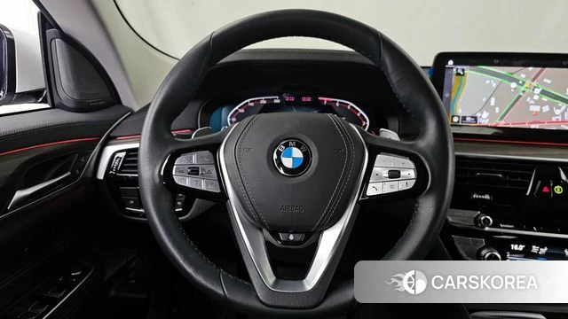 BMW 6 Series GT (G32) 2023 Белый из Кореи, фото 4