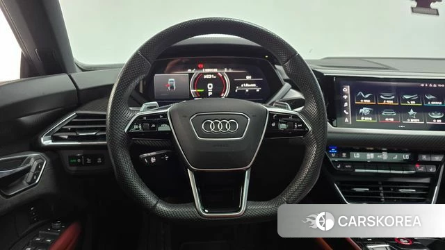 Audi e-Tron GT 2021 Серебристо-серый из Кореи, фото 4