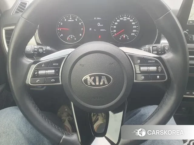 Kia Seltos 2020 Серый из Кореи, фото 4