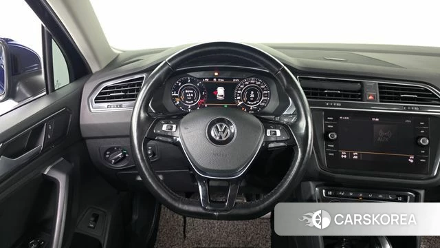 Volkswagen Tiguan second Generation 2018 Синий из Кореи, фото 4