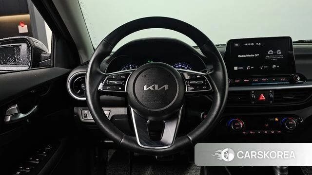 Kia The New K3 2nd generation 2023 Серый из Кореи, фото 4
