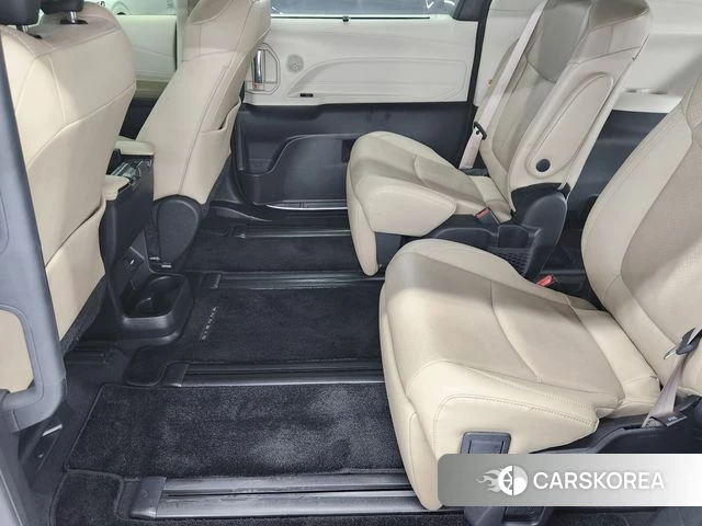 Toyota Sienna 4th Generation 2023 Белый из Кореи, фото 4