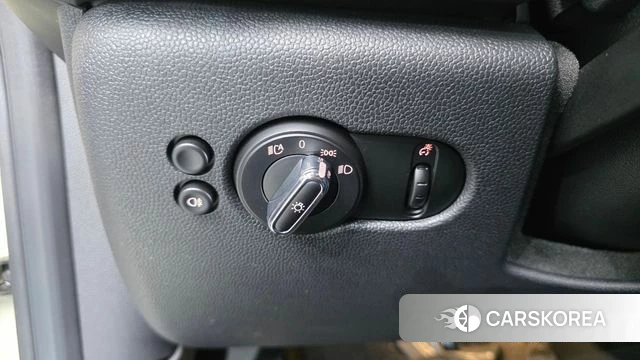 Mini Cooper 2022 Жемчужный цвет из Кореи, фото 4