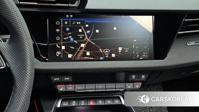 Audi A3 (8Y) 2025 Белый из Кореи, фото 4