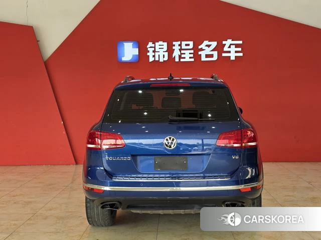 Volkswagen Touareg 2018 Синий из Китая, фото 4