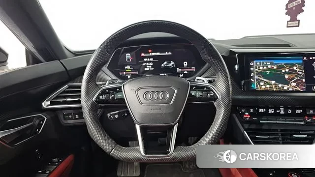 Audi e-Tron GT 2021 Серебряный из Кореи, фото 4