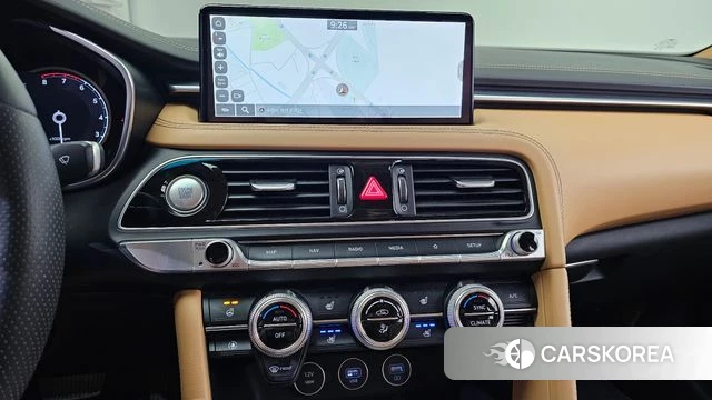Genesis The New G70 2021 Белый из Кореи, фото 4
