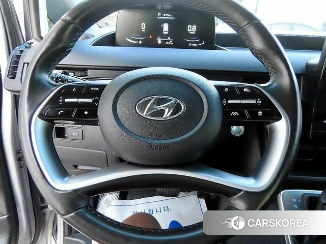 Hyundai Staria 2023 Серебряный из Кореи, фото 4