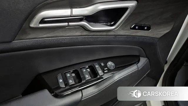 Kia Sportage 5th Generation 2022 Белый из Кореи, фото 4