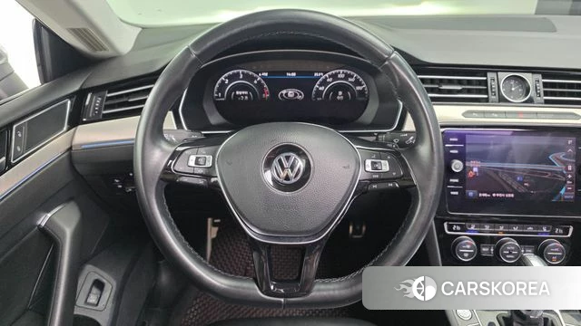 Volkswagen Arteon 2019 Серебристо-серый из Кореи, фото 4