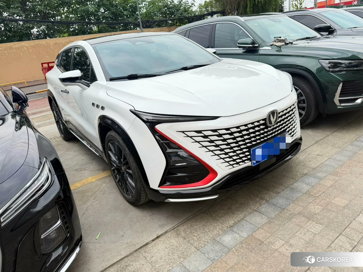 Chang'an UNI-T 2023 Белый из Китая, фото 4