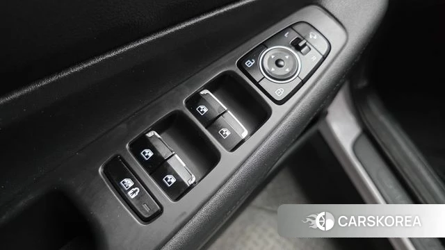 Hyundai The New Santa Fe 2022 Серебристо-серый из Кореи, фото 4