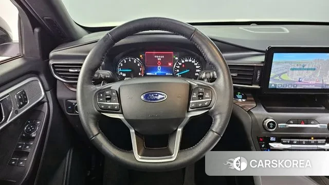 Ford Explorer 6th Generation 2020 Белый из Кореи, фото 4