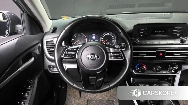 Kia Seltos 2021 Серый из Кореи, фото 4