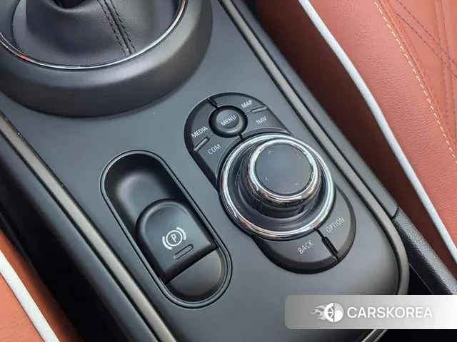 Mini Cooper S Countryman 2022 Светло-зеленый из Кореи, фото 4