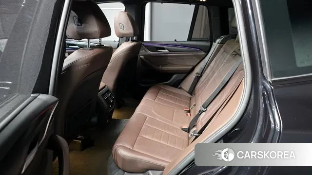 BMW X3 (G01) 2023 Черный из Кореи, фото 4