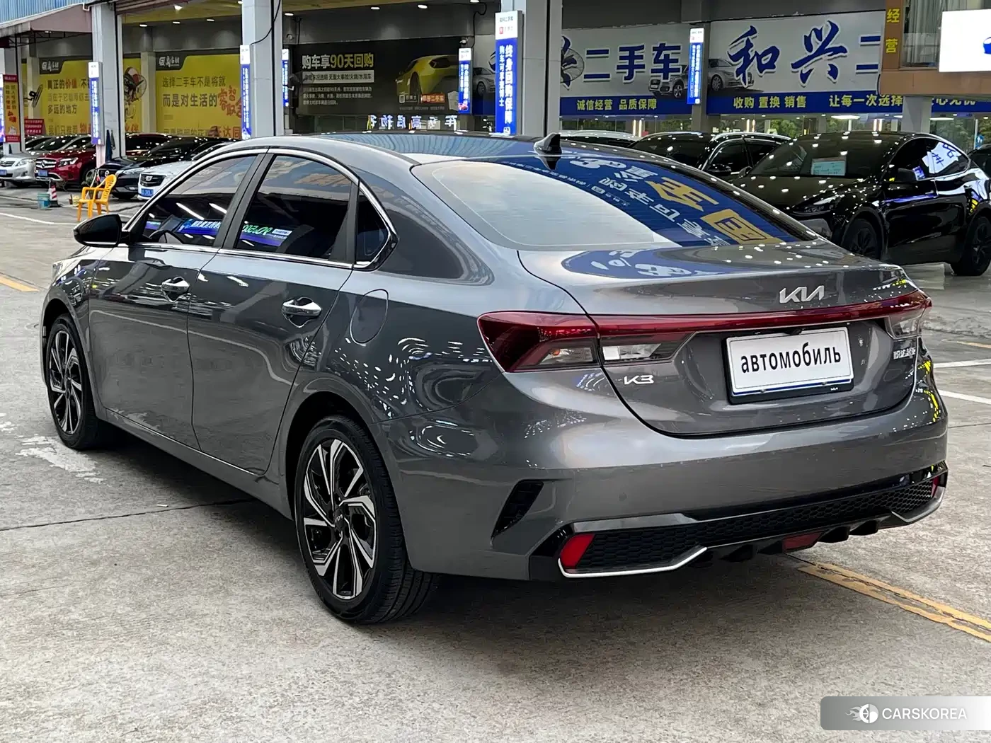 Kia K3 2023 Silver/gray из Китая, фото 4