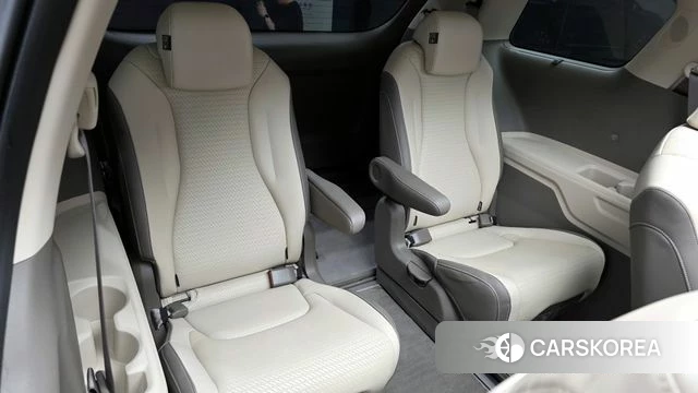 Kia Carnival 4th generation 2023 Черный из Кореи, фото 4