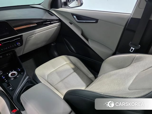 Kia Di All New Niro EV 2022 Белый из Кореи, фото 4